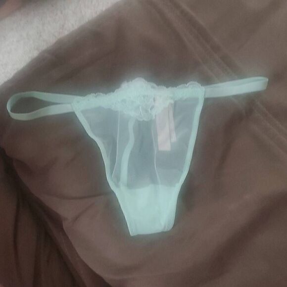 NWT VICTORIA SECRET FLYAWAY LACE BABY DOLL SET - Picture 8 of 9